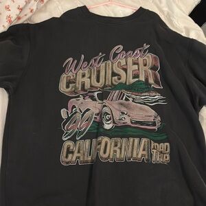 xs hollister crewneck